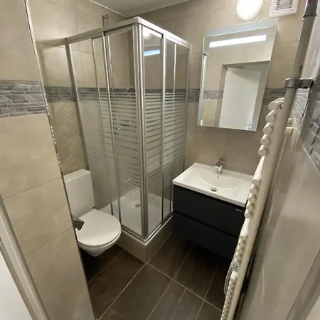 Wunderschoene Wohnung Mitten In La Neuveville Appartamento *